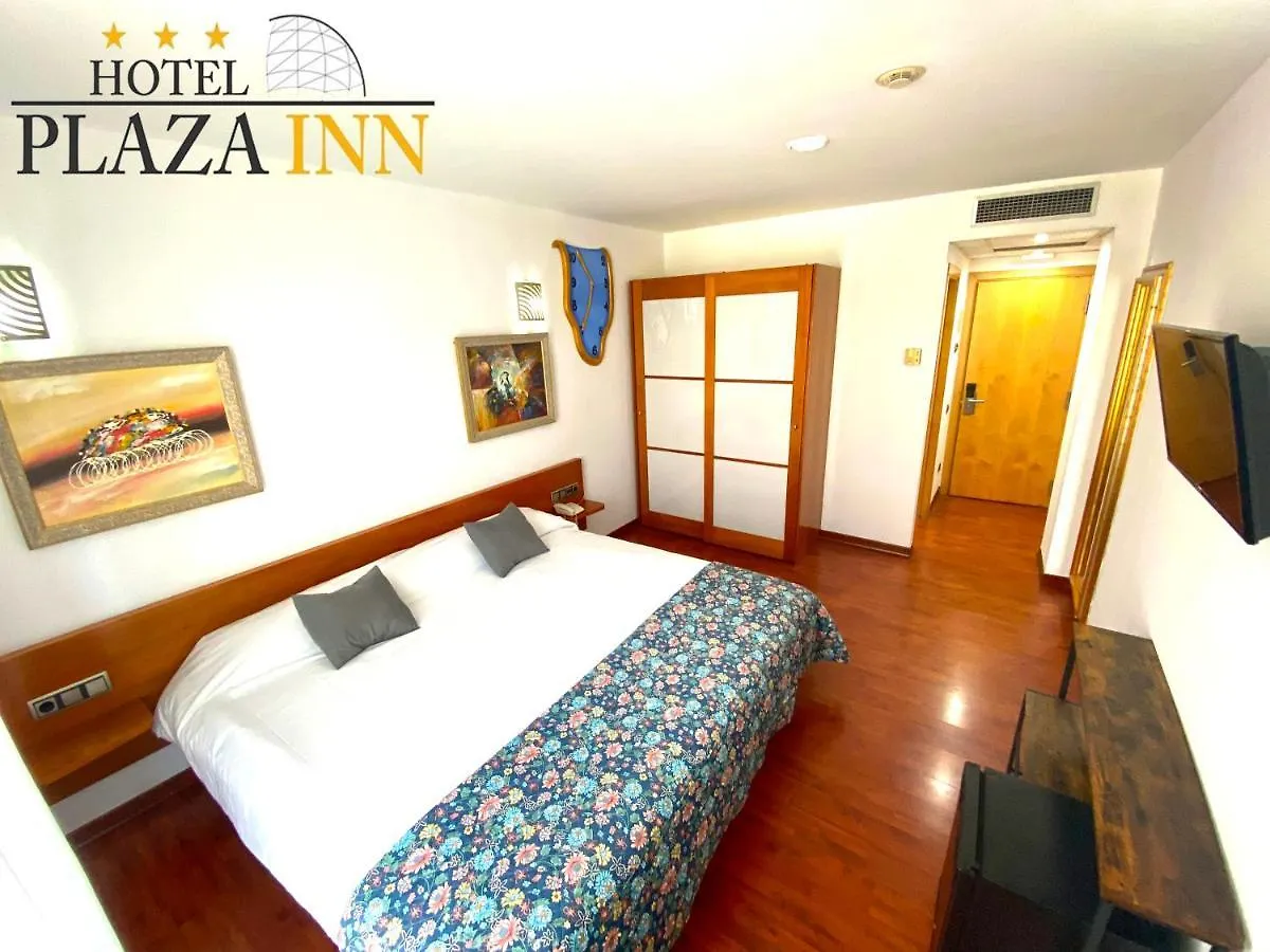 פיגוארז Hotel Plaza Inn 3*,