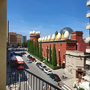 Apartamento Enfrente Del Museo Dalí, Figueras
