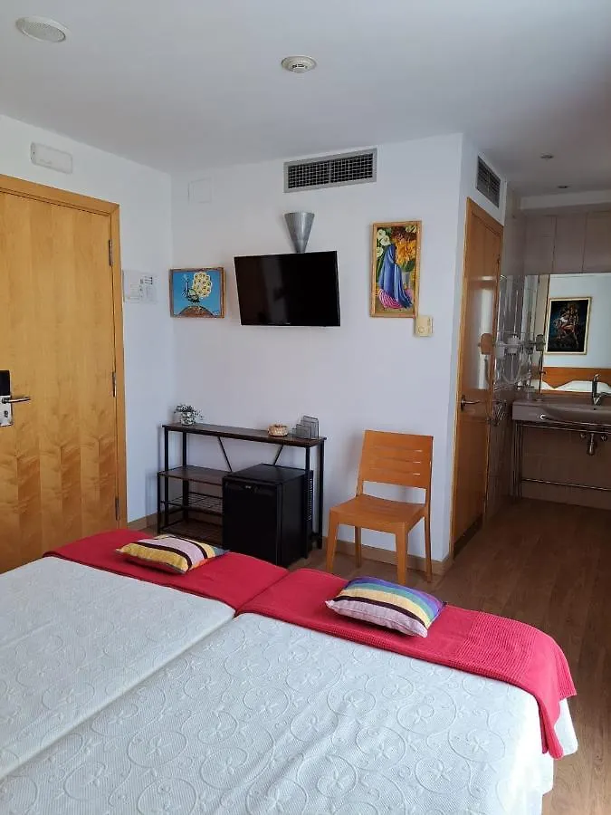 ***  Hotel Plaza Inn Figueres  Spain